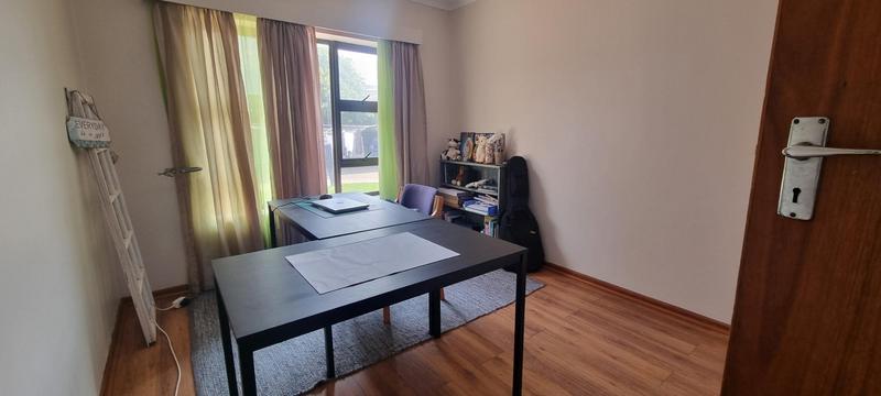 4 Bedroom Property for Sale in Reebok Western Cape